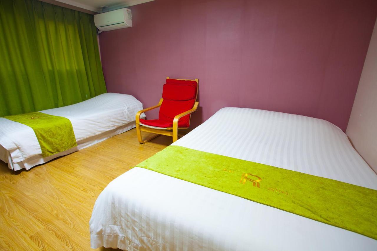 Jeju R Hotel & Guesthouse Zewnętrze zdjęcie